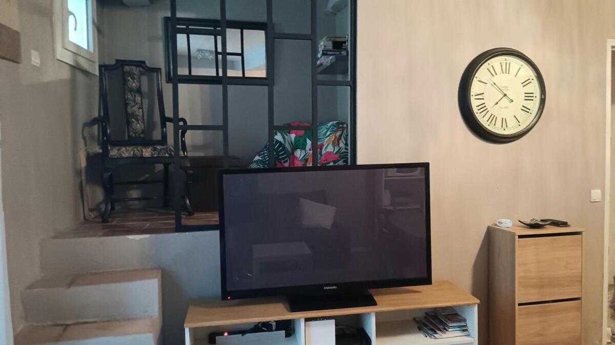 Appartement Pour 4 Personnes Dans Une Rue Tres Calme Saint-Laurent-le-Minier Экстерьер фото