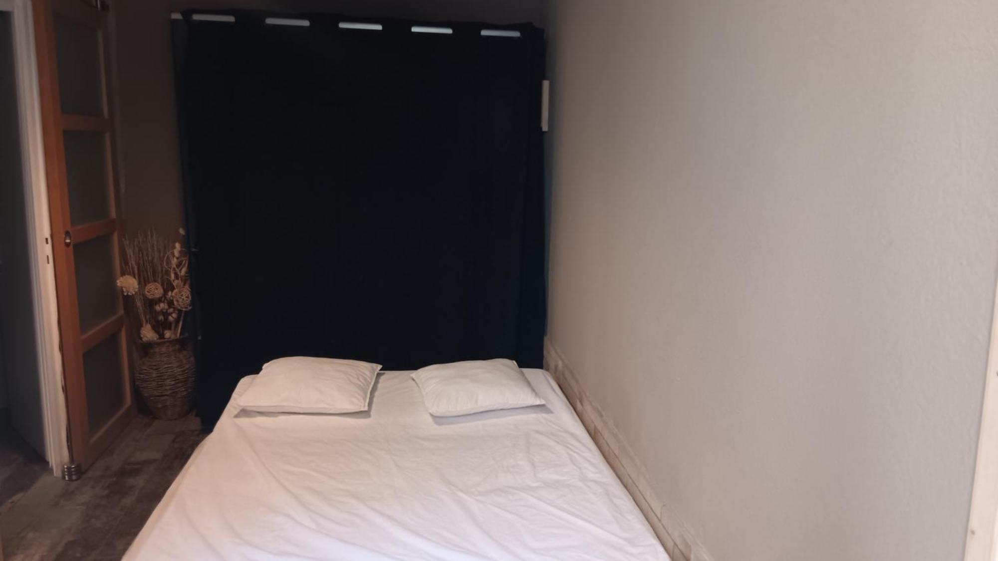 Appartement Pour 4 Personnes Dans Une Rue Tres Calme Saint-Laurent-le-Minier Экстерьер фото