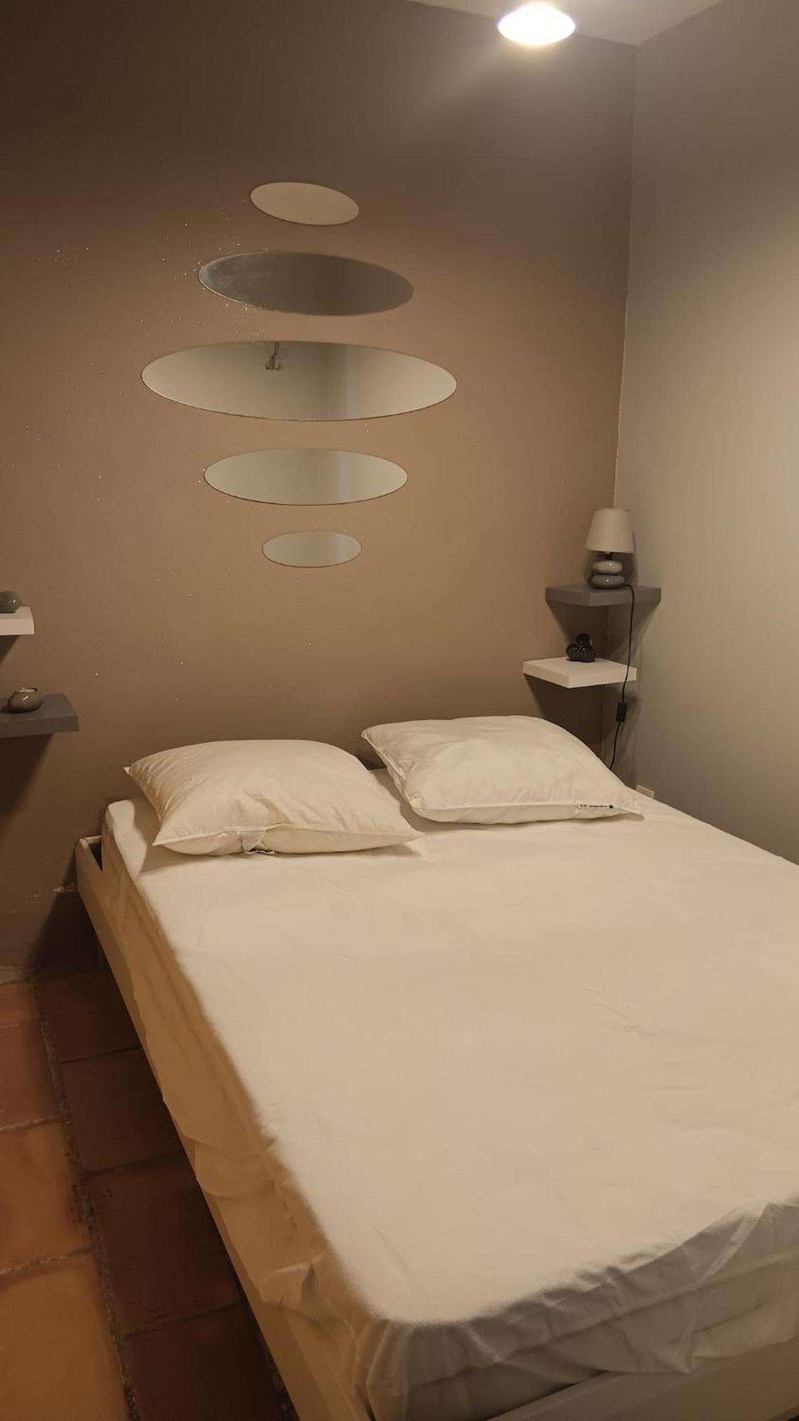 Appartement Pour 4 Personnes Dans Une Rue Tres Calme Saint-Laurent-le-Minier Экстерьер фото